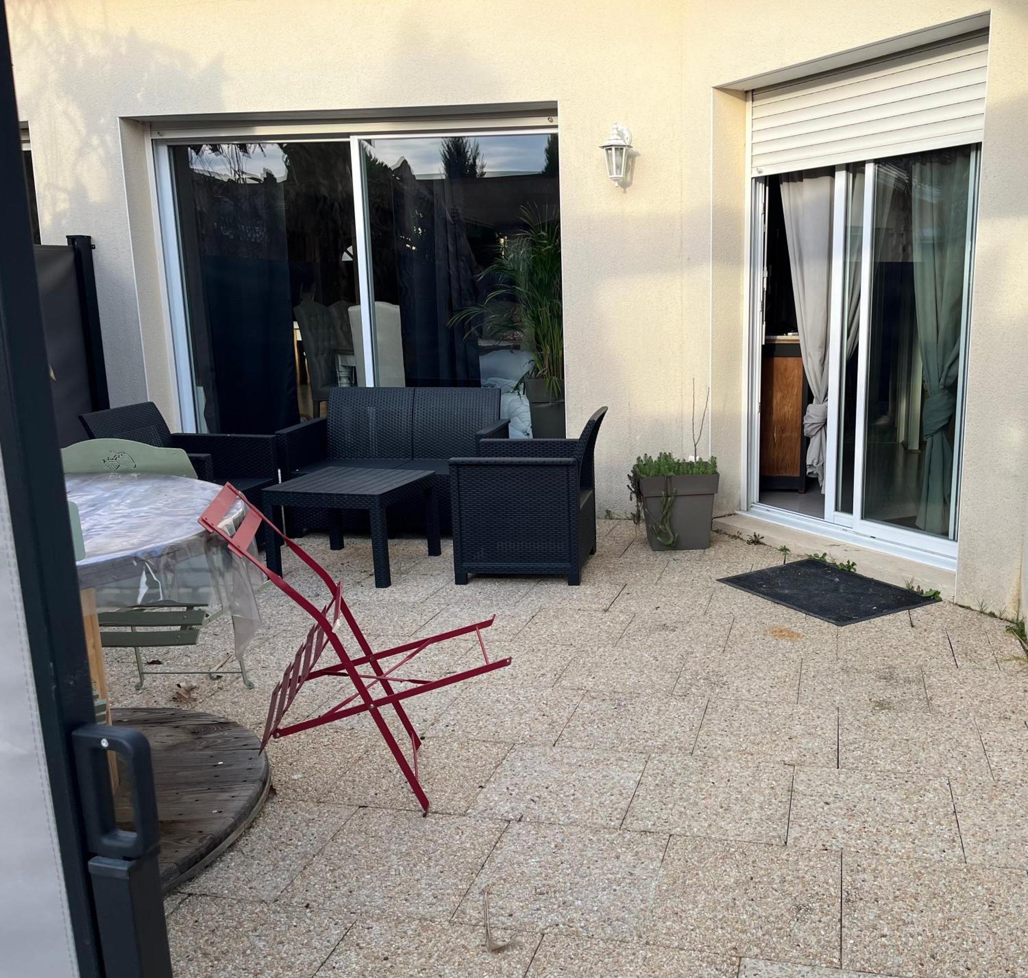 Charmant T2, Cl 3 Etoiles, 4 Lits, 4 Personnes Et 1Enfant, Parking Et Terrasse Saint-Sever  Exteriér fotografie