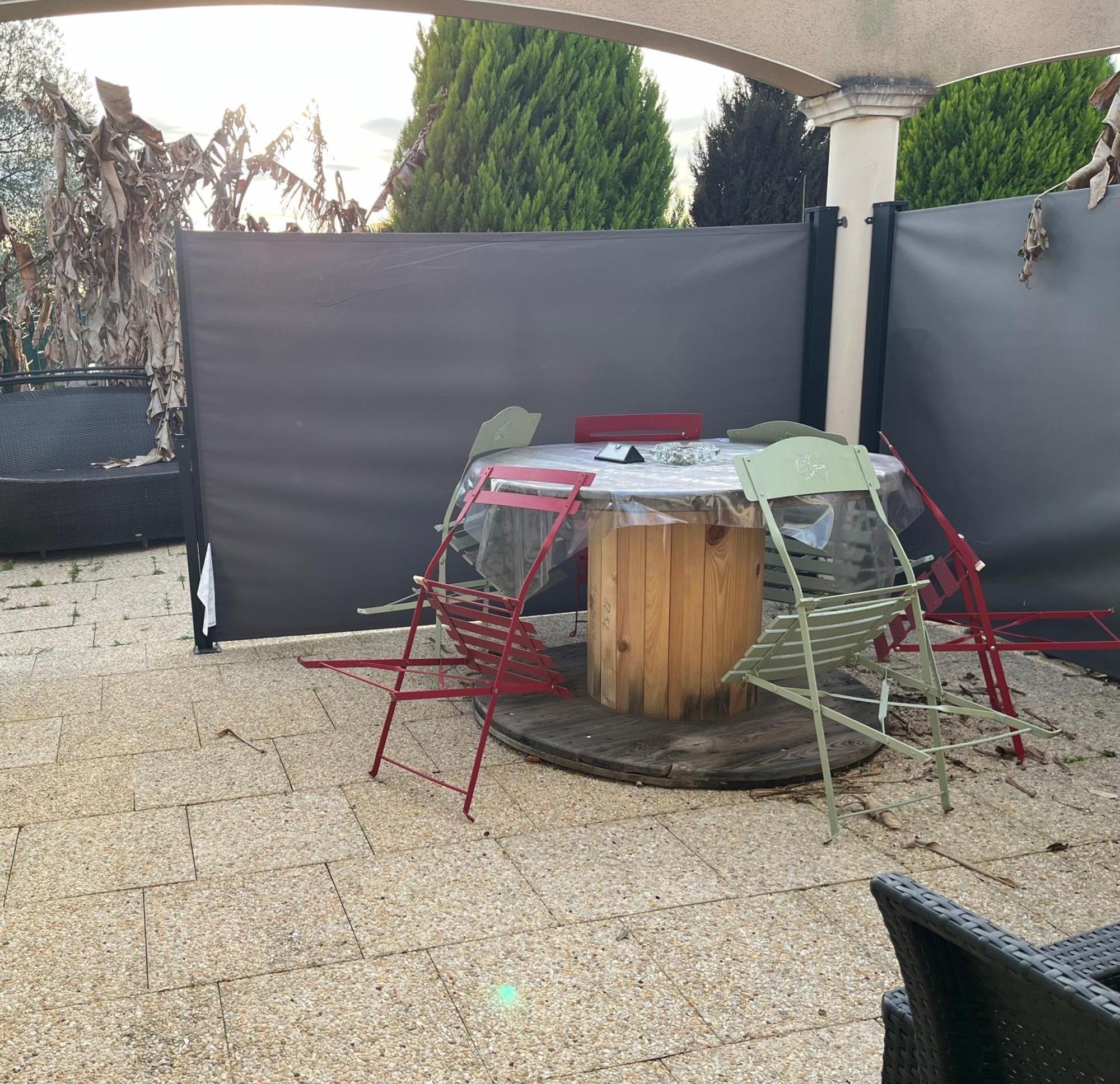 Charmant T2, Cl 3 Etoiles, 4 Lits, 4 Personnes Et 1Enfant, Parking Et Terrasse Saint-Sever  Exteriér fotografie